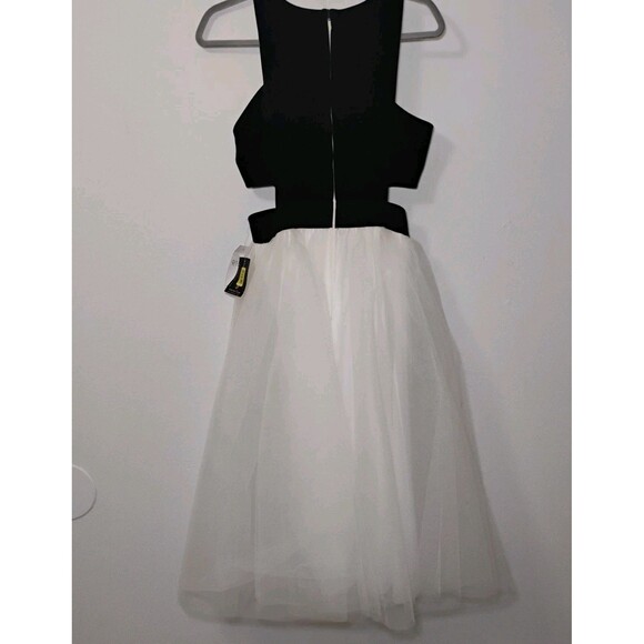 NWT Tutu Dress Cut out Balletcore Bodycon Formal Black Swan Juniors 9/10 - Picture 2 of 12